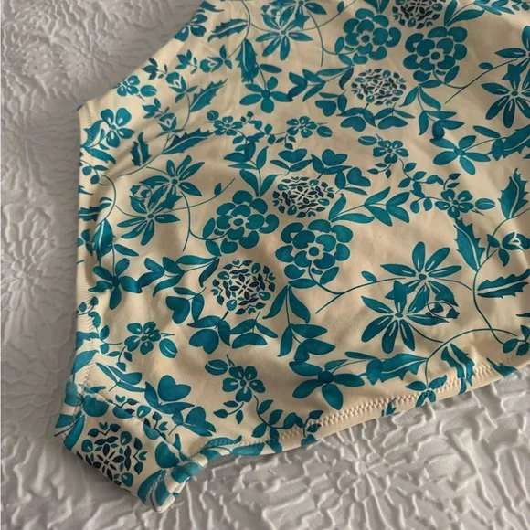 JOHNNY WAS Ellyo Twisted Halter One-Piece Swimsuit Small - Picture 6 of 9